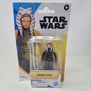 NWT Star Wars Ahsoka Tano Action Figure